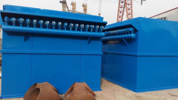 脈沖除塵器除(chu)塵效率與布袋(dai)除塵器注意事(shi)項